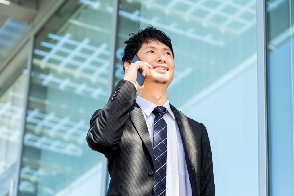 インセンティブ型 vs 固定給型 — 営業職の年収アップで合うのはどちら?